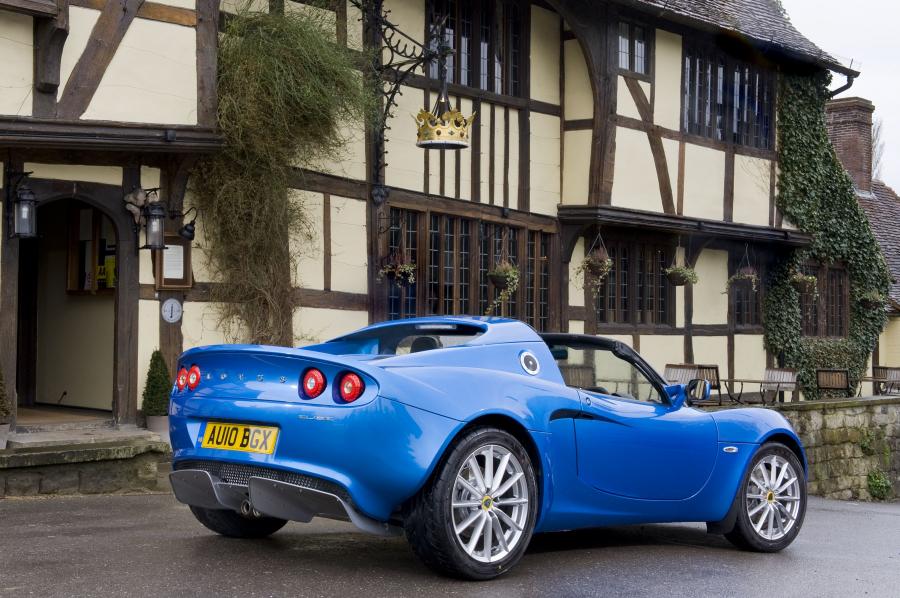  Lotus Elise 2010 года  (фото 21 из 57)
